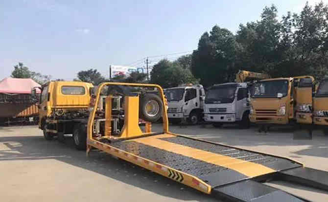 乌尔禾区汽车中途维修案例